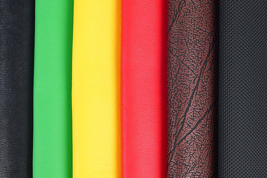 Hienkestävä palosuojattu keinonahka kuntoiluvälineisiin